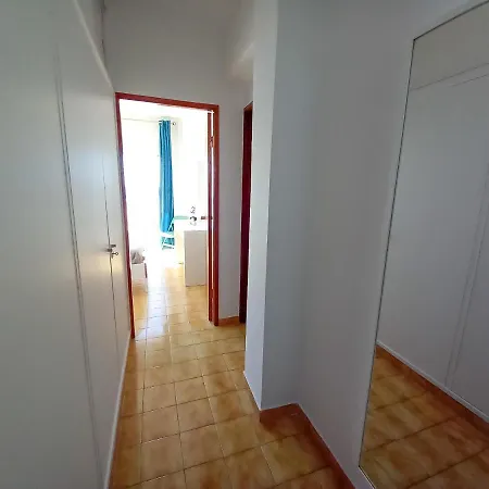 Apartment Mira Atlantico 13- Terraco Com Vista Mar E Cidade, Wifi, 80mt Quarteira