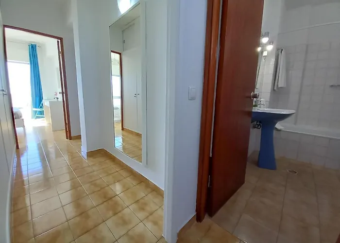Mira Atlantico 13- Terraco Com Vista Mar E Cidade, Wifi, 80mt Apartament Quarteira