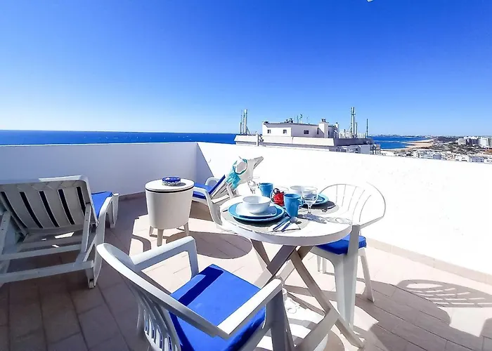 Mira Atlantico 13- Terraco Com Vista Mar E Cidade, Wifi, 80mt