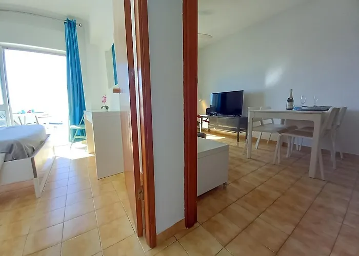Mira Atlantico 13- Terraco Com Vista Mar E Cidade, Wifi, 80mt