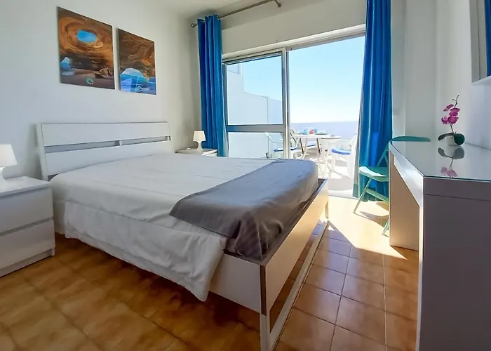 Mira Atlantico 13- Terraco Com Vista Mar E Cidade, Wifi, 80mt