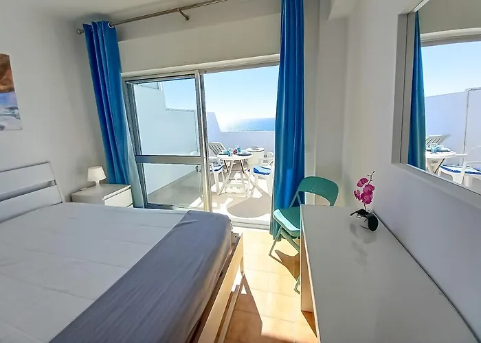 Mira Atlantico 13- Terraco Com Vista Mar E Cidade, Wifi, 80mt 奎特里拉